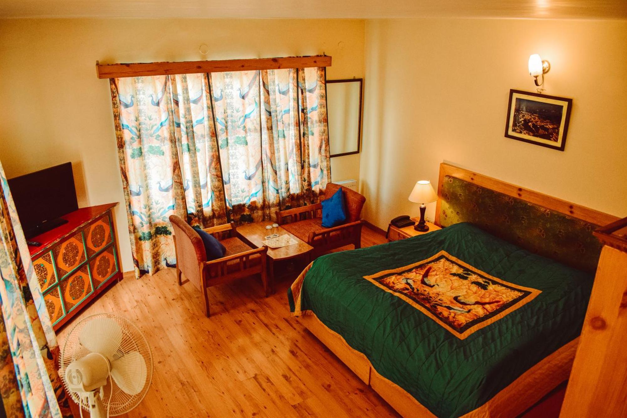 Hotel Lingzi Leh Ngoại thất bức ảnh