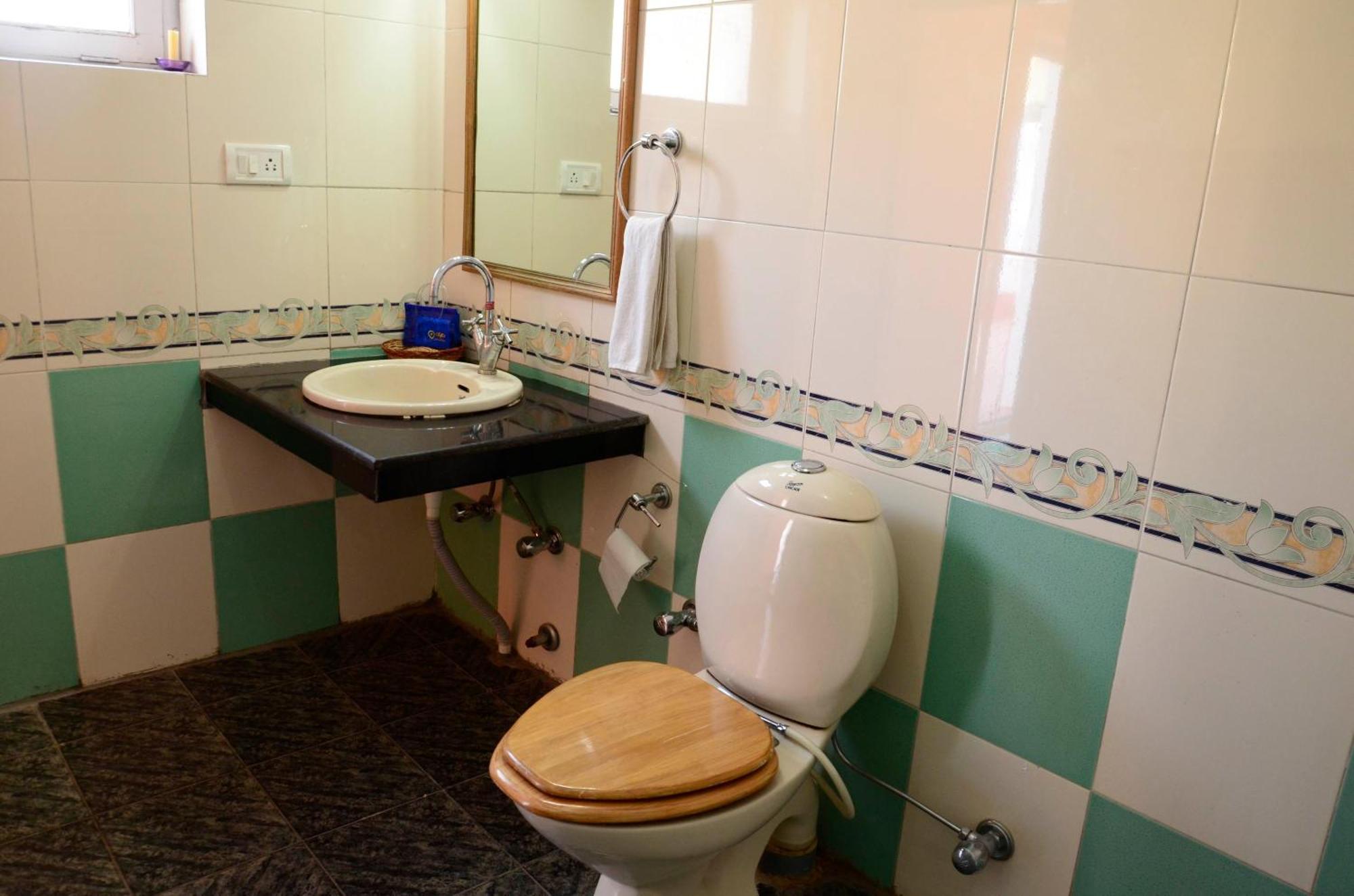 Hotel Lingzi Leh Ngoại thất bức ảnh