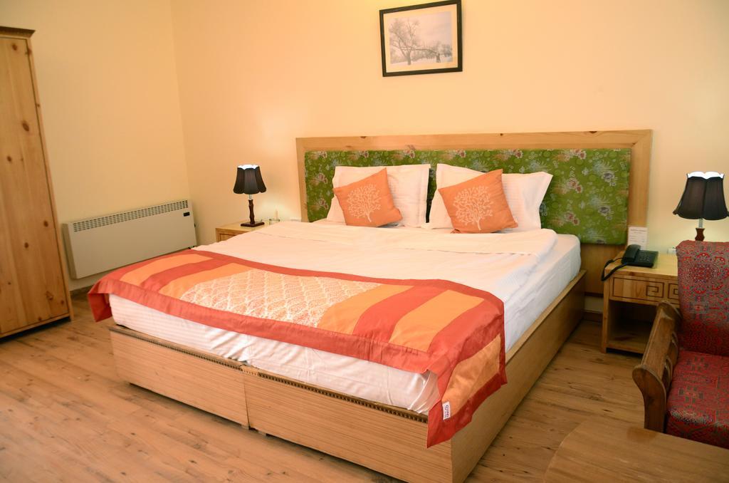 Hotel Lingzi Leh Ngoại thất bức ảnh