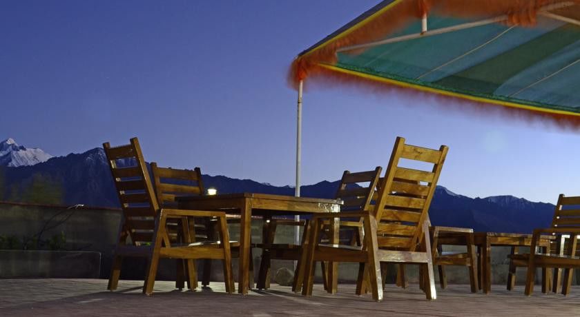 Hotel Lingzi Leh Ngoại thất bức ảnh